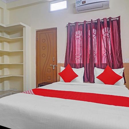 Super Hotel O Rbs Square Langer Houz Haidar Sahibguda Luaran gambar
